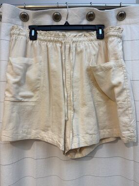 Gibson Latimer Cream Drawstring Linen-Blend Shorts